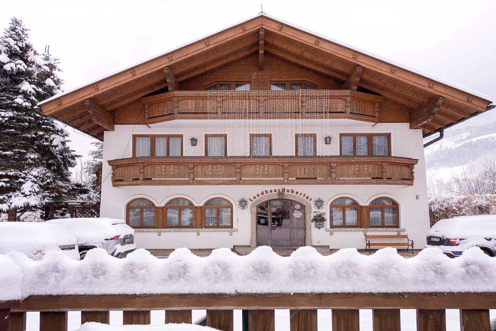 Landhaus Hubertus Wagrain Bagian luar foto